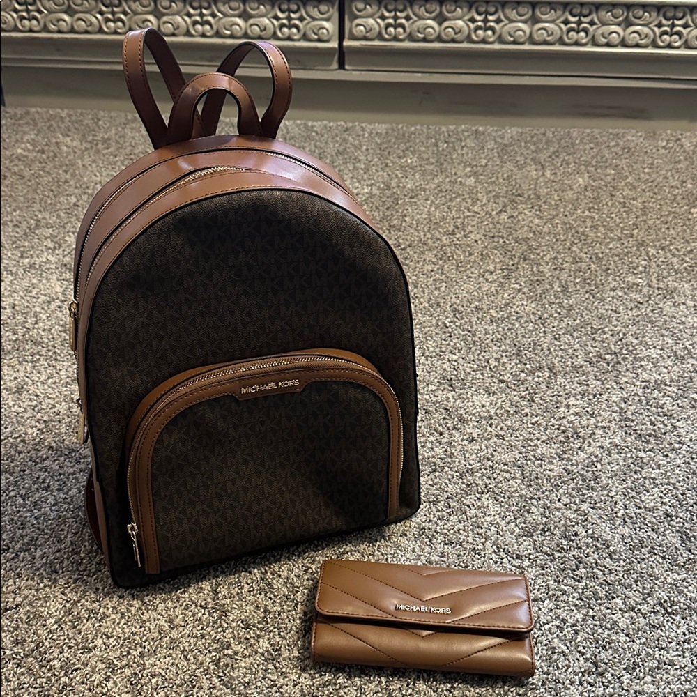Michael Kors Large Logo Backpack and wallet (See one scuff in photo)